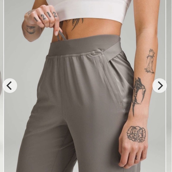 ❌SOLD❌Lululemon Adapted State High Rise Jogger - Picture 2 of 9